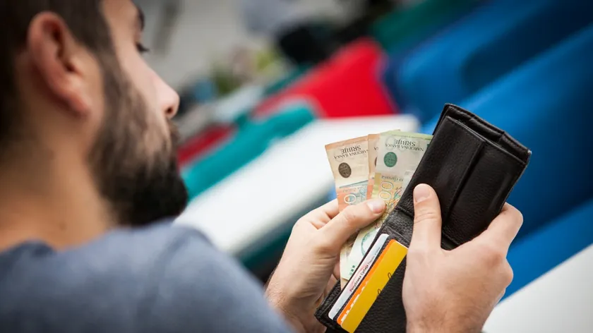 Sırbistan'da yıl sonuna kadar daha yüksek maaşlar, pensionler ve minimum ücret bekleniyor.