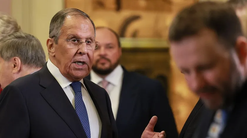 Sergej Lavrov Batı Kosovo'yu Sırbistan'dan Ayırmış