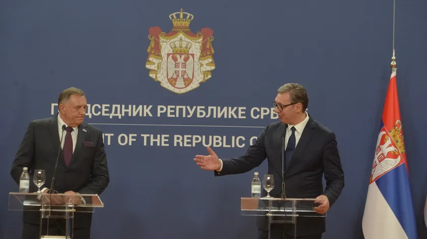 Sırbistan Cumhurbaşkanı Aleksandar Vučić ve Milorad Dodik bugün manastırda buluşacak.
