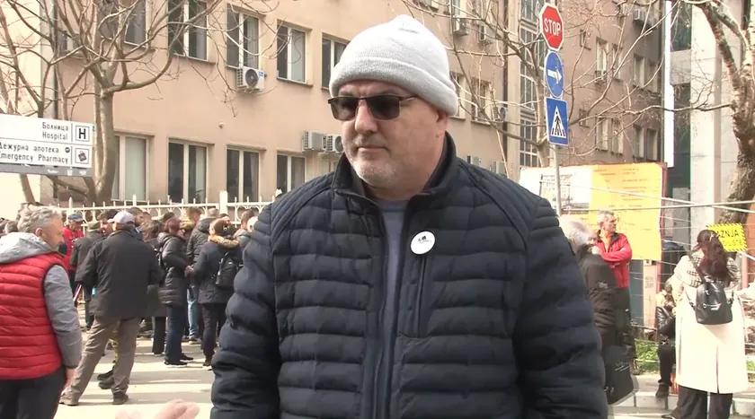 Sırbistan'da çiftçi protestolarına polis müdahalesi: Çiftçi dövülüp gözaltına alındı