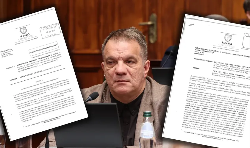 Filozofski Fakülte, Sırbistan'ın Niş şehrindeki öğretim üyeleri, maaşlarının iki aydan beri ödenmediğini belirterek Eğitim Bakanı Dejan Vuk StankoviÄa karşı suç duyurusunda bulundu.
