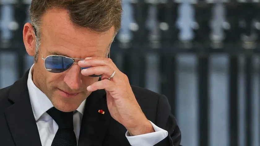 Fransızlar Başkan Emmanuel Macron'u Karşı Daha Az Destek Veriyor