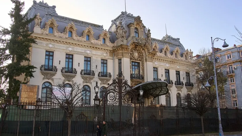 Bükreş Aşırı Hava Koşullarına Karşı Yıl Boyunca İklim Sığınakları Hazırlıyor Bildirildi