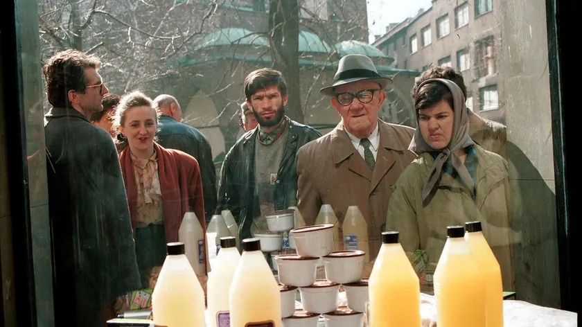 Eski Yugoslavya'nın alkollü çikolatası 'Šljivovica' internette büyük ilgi gördü