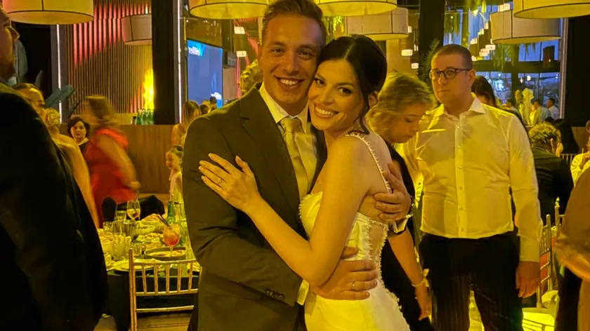 Blic Televizyonu Sunucusu Teodor Vukajlović Evlendi