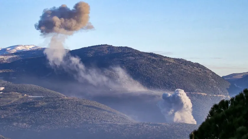İsrail, 200 savaş uçağıyla İran'a şimdiye kadarki en büyük saldırısını düzenlediğini bildirdi
