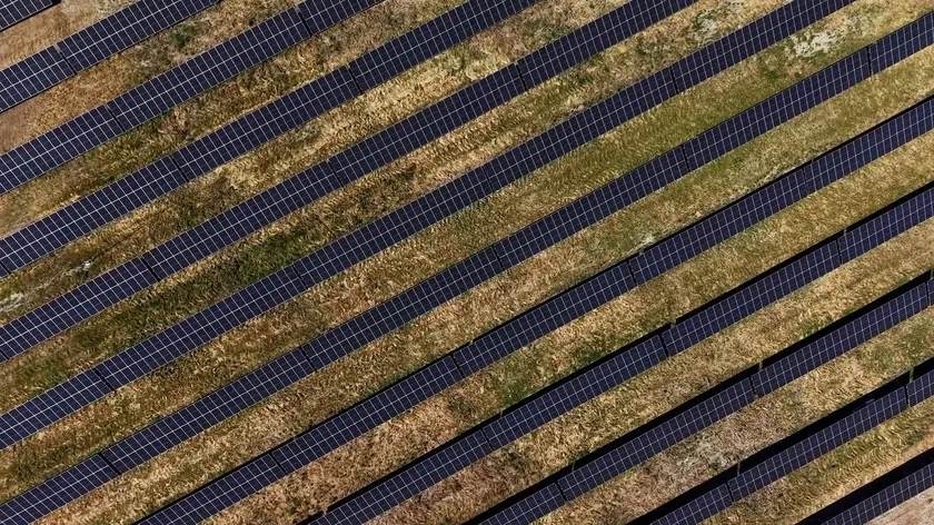 Enerji Tranzisyonu Küresel Ekonomiyi Nasıl Şekillendiriyor?
