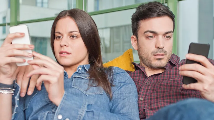 Sırbistan'da SMS dolandırıcılığına karşı uyarı: Link açmayın, bilgi girmeyin