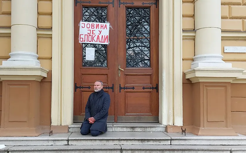 Jovine Lisesi'nde Müdür Mobing İddiaları Üzerine Velilerden Alarm