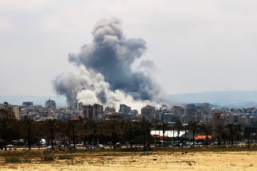 Lübnan'ın Sur Kentindeki İsrail Saldırılarında 11 Kişi Hayatını Kaybetti