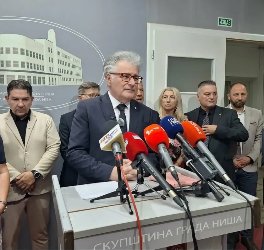 Sırbistan'da Niş'te yaşanan olaylar üzerine Dragan MiliÄ açıklamalarda bulundu.
