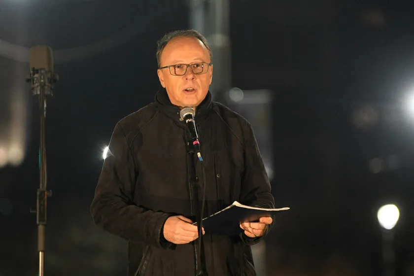 Rektör Đokić, üniversite özerkliği ve meslek onuru için mücadele çağrısında bulundu