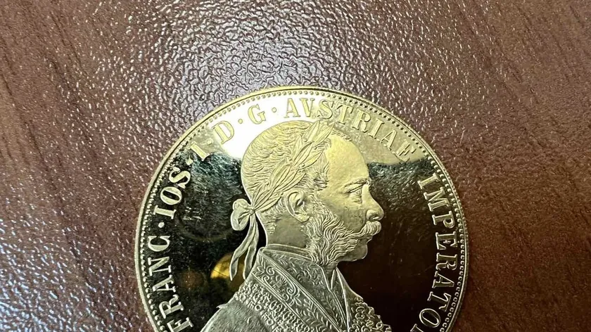 Sırbistan'da 'Franc Jozef' Altın Dukası Yatırımcıların Güvenli Limanı Olarak Öne Çıkıyor