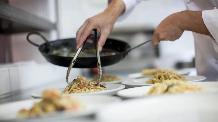 Rusya'da kafeler ve restoranlar için yapay zekalı ilk yazar kasa geliştirildi