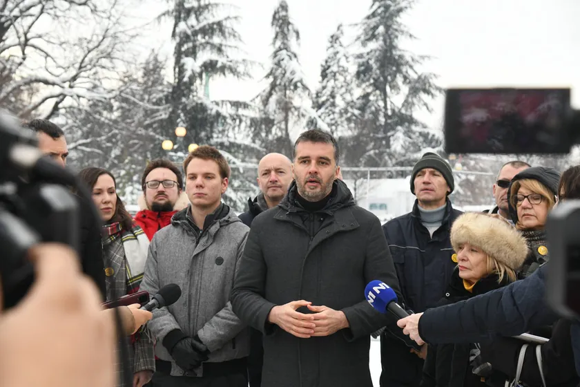 Kreni-Promeni: Sırbistan Kültürünün Büyük İsimleri Ulusal Emekli Maaşından Mahrum Kaldı