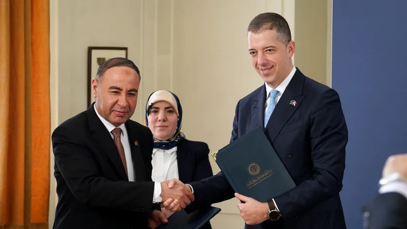 Sırbistan Dışişleri Bakanı Libya mevkidaşı ile Belgrad'da görüştü, barış vurguladı.