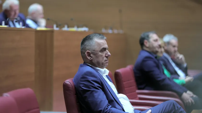 Hırvat Milletvekili Sırbistan'ın Füzeleri Üzerine Hırvatistan'daki Sırpları Tehdit Etti