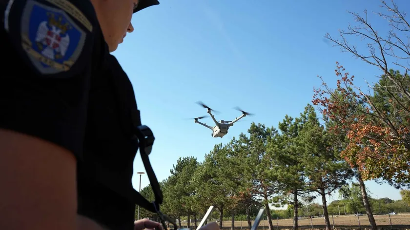 Sırbistan'da dronlarla üç ayda 300'den fazla trafik ihlali tespit edildi