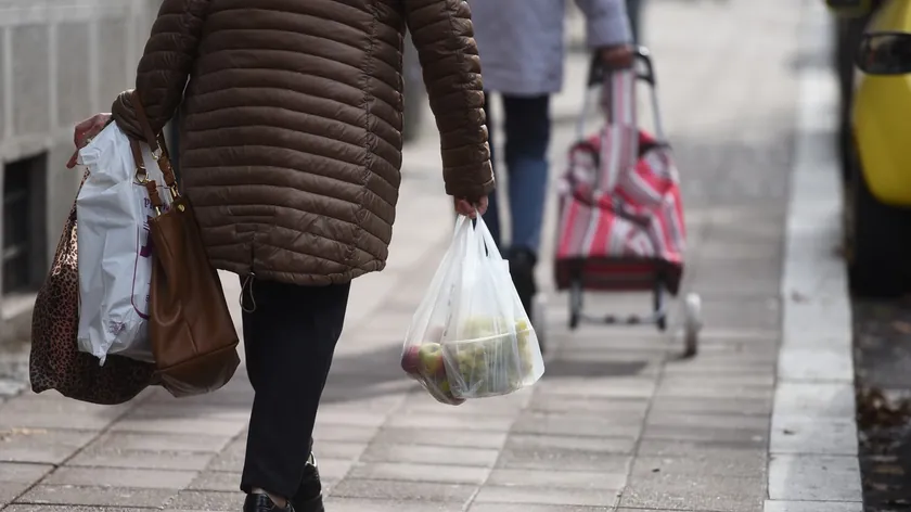 Sırbistan Emeklilerine Yüksek Maaş Artışları ve Yeni Destek Paketleri Geliyor