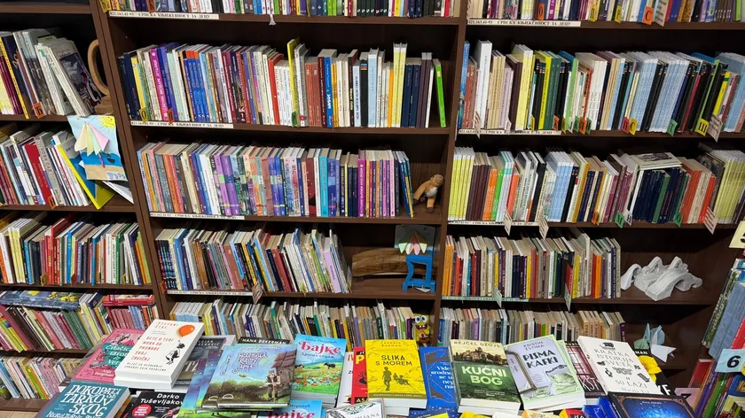 Sırbistan McDonald’s Dünya Kitap Günü'nü çocuklar için kitap bağışıyla kutluyor