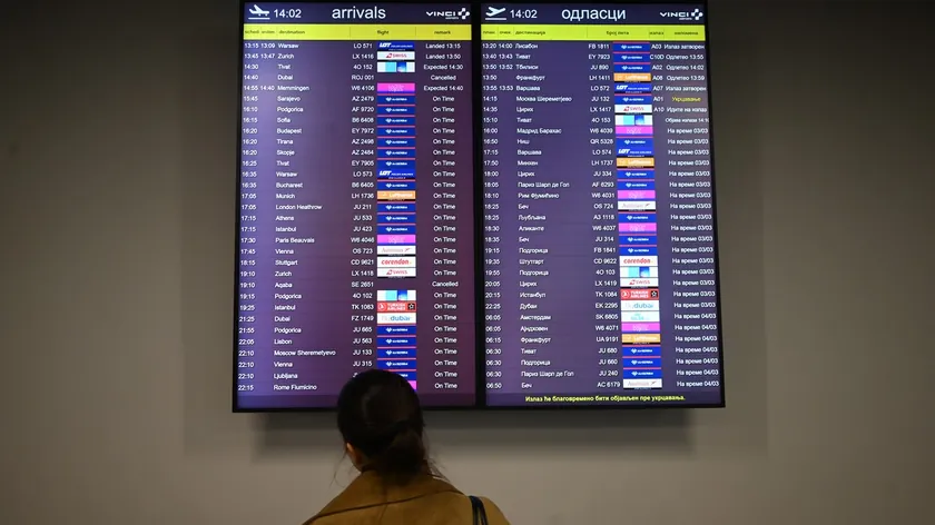 Sırbistan Ortadoğu'dan vatandaşlarını tahliye ediyor yeni uçuş tarihleri açıklandı