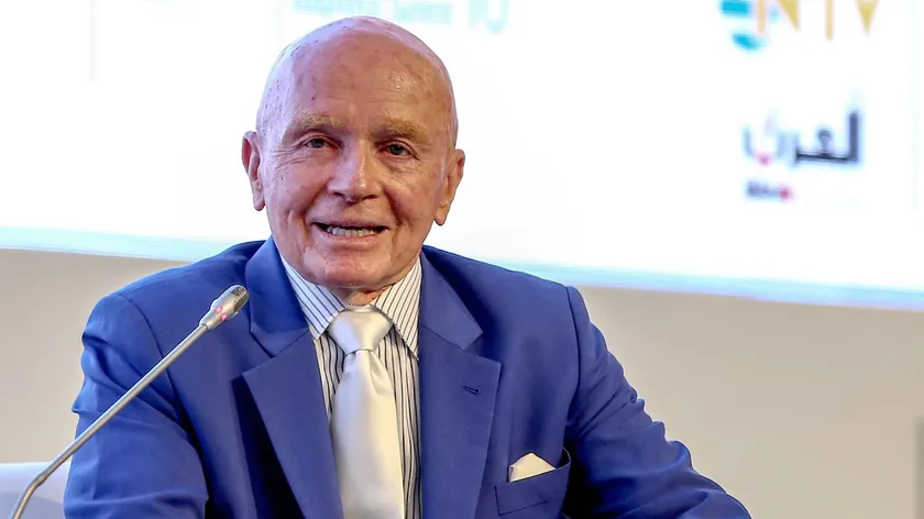 Dünya Piyasalarının Tanınmış Yatırımcısı Mark Mobius 89 Yaşında Hayatını Kaybetti