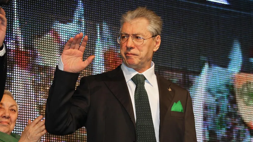 İtalya'nın Sağcı Liga Partisi Kurucusu Umberto Bosi 84 Yaşında Hayatını Kaybetti